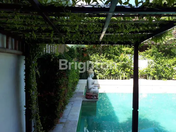 image VILLA LOKASI STRATEGIS SIAP PAKAI SANGAT TERAWAT OKUPANSI 80% KARANGASEM (7)