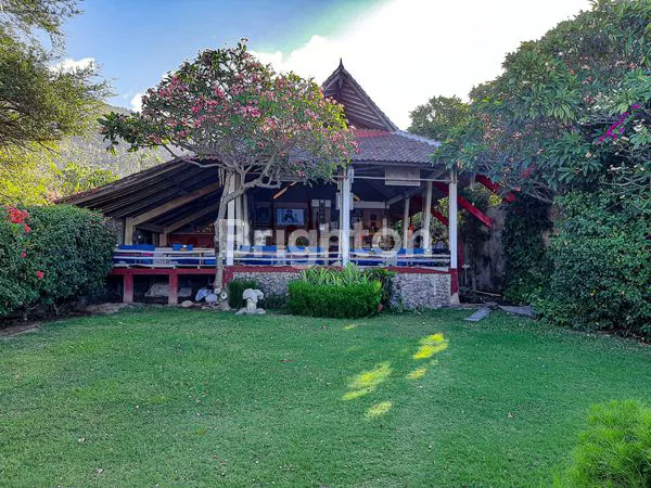 image VILLA LOKASI STRATEGIS SIAP PAKAI SANGAT TERAWAT OKUPANSI 80% KARANGASEM (8)