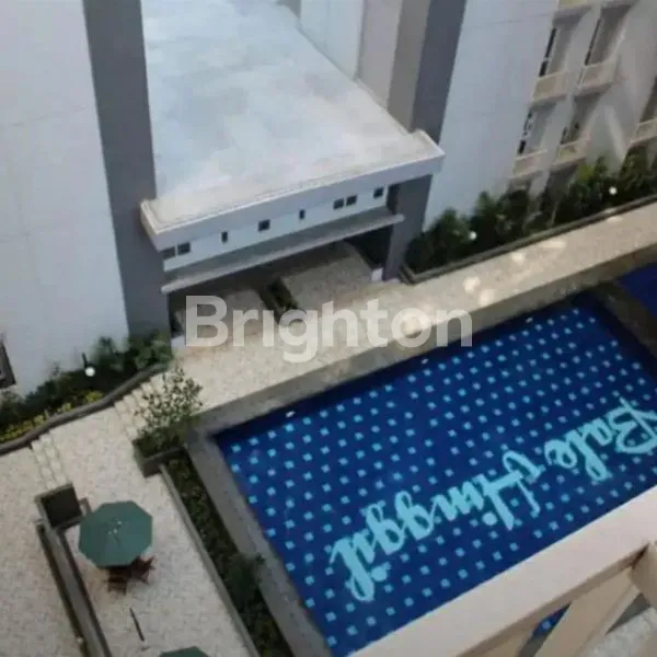 image BALE HINGGIL STUDIO LANTAI RENDAH VIEW POOL (1)