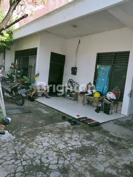 image HUNIAN TERAWAT TENGGILIS (1)