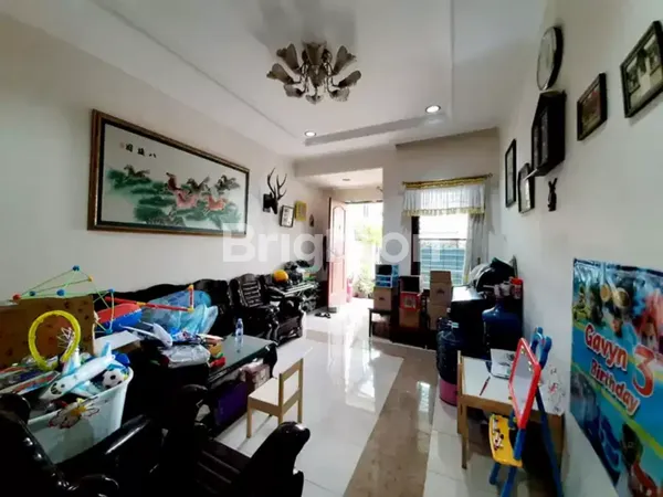 image RUMAH 2 LT DI MANYAR JAYA SURABAYA LETAK STRATEGIS  (3)