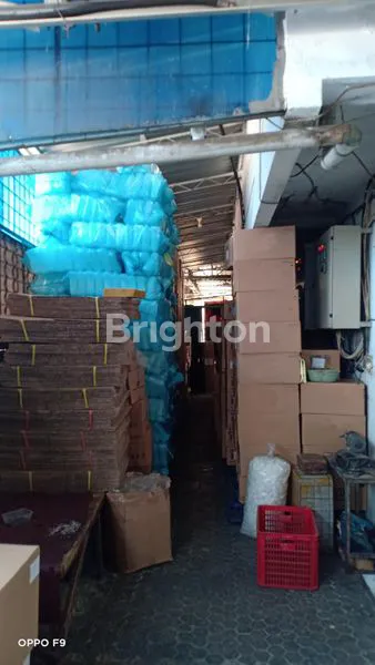 image RUMAH JELAMBAR COCOK USAHA BANGUNAN 2 LANTAI, TURUN HARGA 6,250M MENJADI 6M TURUN HARGA LAGI JADI 5,5M DAN MASIH NEGO (5)