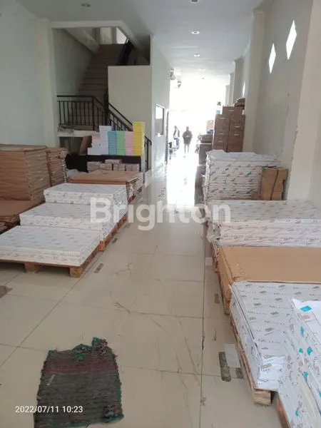 image RUKO SIAP USAHA PINGGIR JALAN RAYA DI TANGERANG LUAS BANGET HAMPIR 400 M2! (2)