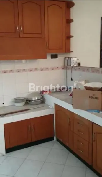 image RUMAH PLOSO TIMUR BENTUK TANAH NGANTONG (5)