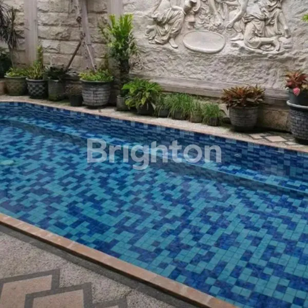 image RUMAH MEWAH 2.5 LANTAI FULL MARMER RAYA SATELIT  (5)