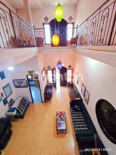 image RUMAH MEWAH 2 LT LOKASI STRATEGIS DI PBI ARAYA SIAP HUNI HARGA NEGO! (6)