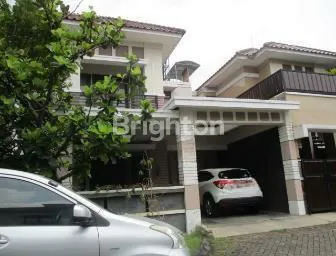 image RUMAH MINIMALIS CENTRAL PARK AHMAD YANI STRATEGIS 3M-AN (2)