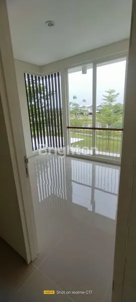 image RUMAH NORTHWEST PARK VIEW DANAU 2 LANTAI CITRALAND UTARA (2)