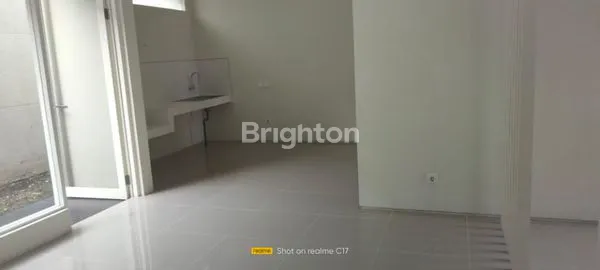 image RUMAH NORTHWEST PARK VIEW DANAU 2 LANTAI CITRALAND UTARA (8)