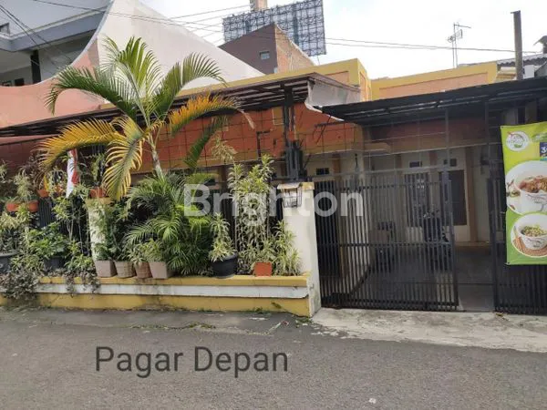 image RUMAH NYAMAN DI TENGAH KOTA (8)