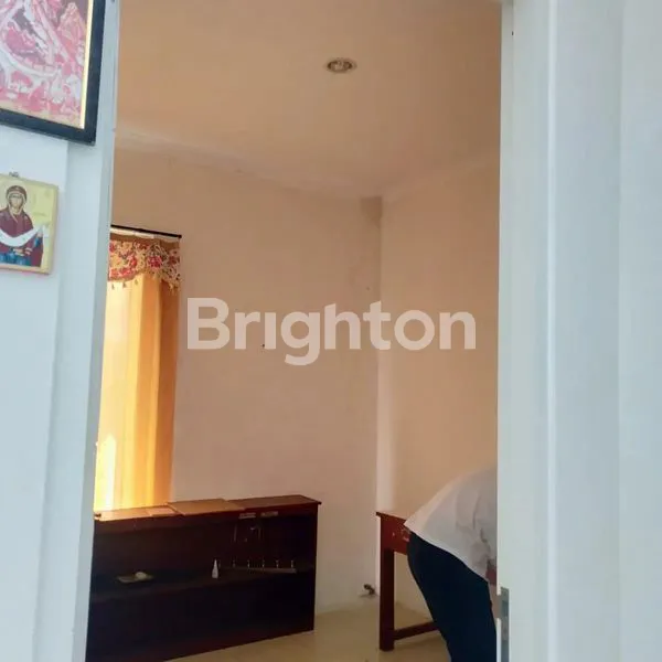 image DIJUAL RUMAH DI GOLDEN BERRY MENGANTI (1)