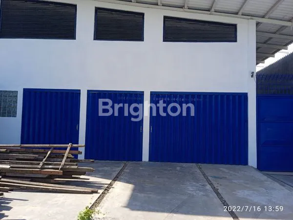 image BANGUNAN CAFE DAN GUDANG LOKASI PUSAT KOTA (6)