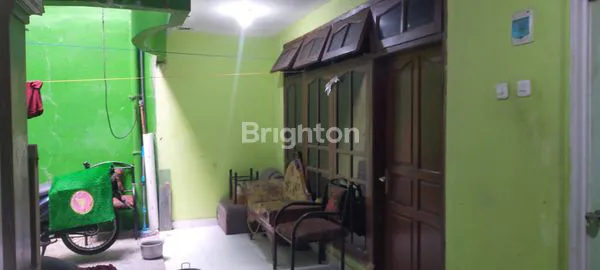 image RUMAH BESAR 2 1/2 LT ,  TGH KOTA, PADAT  PENDUDUK, BEBAS BANJIR (5)