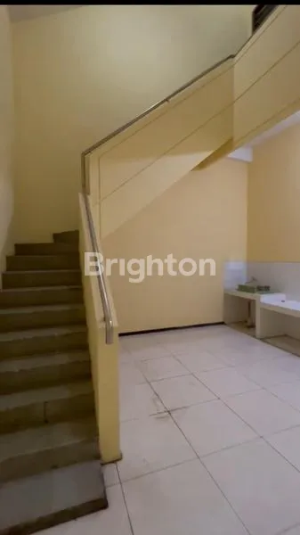 image RUMAH 1¼ LANTAI SIAP HUNI DEKAT RS SUWANDI, DEKAT JALAN RAYA KENJERAN (8)