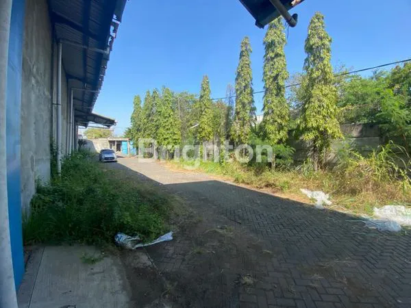 image GUDANG MURAH AKSES KONTAINER MARGOMULYO INDAH AKSES TOL BEBAS BANJIR (2)