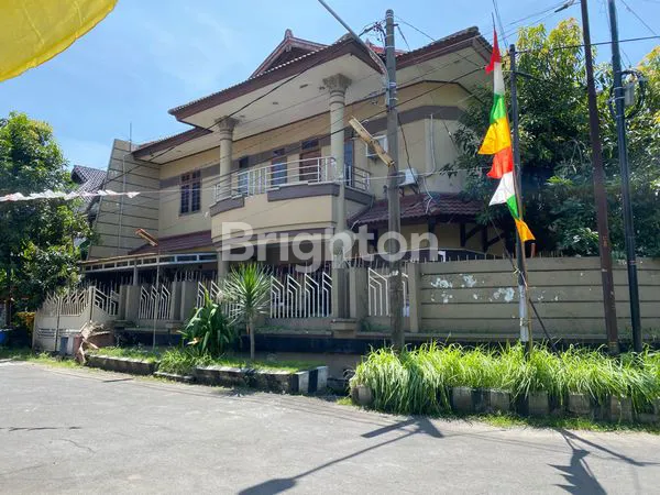 image RUMAH 2 LT DI RUNGKUT ASRI SURABAYA TIMUR (2)