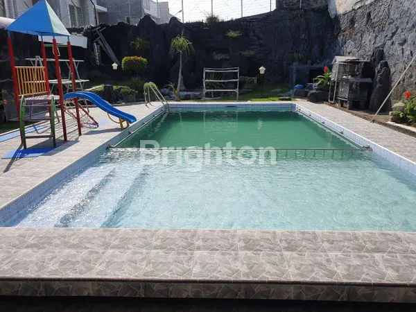 image RUMAH BAGUS TERAWAT ADA KOLAM RENANG DI KUPANG INDAH, HARGA NEGO KERAS (6)