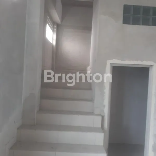 image RUKO 4 LANTAI DI KAMPUNG TIMUR  (1)