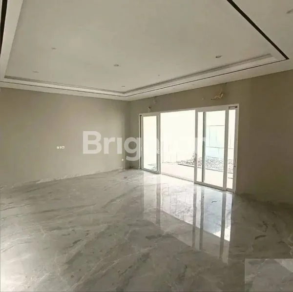 image RUMAH RAFFLES GARDEN CITRALAND SURABAYA (4)