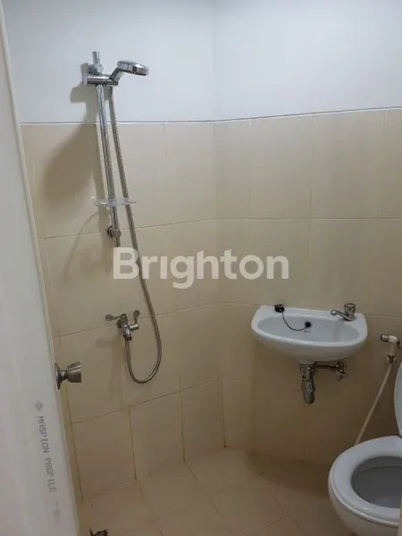 image DISEWAKAN APARTEMEN PAVILION PERMATA (6)