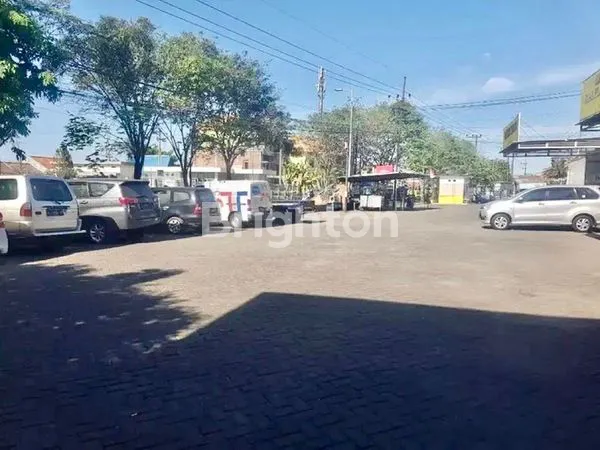 image RUKO 2 LT PARKIR SANGAT LUAS DI JL RAYA BETRO SIDOARJO DEKAT JUANDA (2)