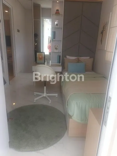 image RUMAH MEWAH 2 LANTAI DI PUSAT KOTA SEMARANG L6 (2)