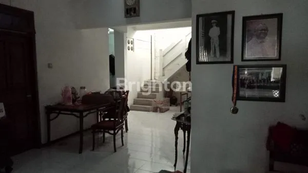 image RUMAH 1½ LANTAI DI PUSAT KOTA SIDOARJO (4)