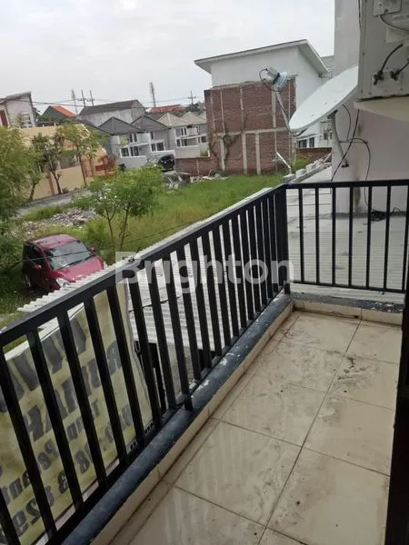 image RUMAH DAERAH GADING, HUNIAN NYAMAN ROW 2 MOBIL (1)