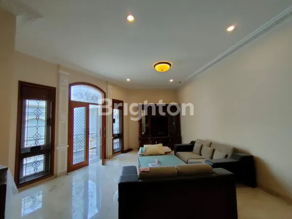 Gambar Property RUMAH TENGAH KOTA KECILUNG