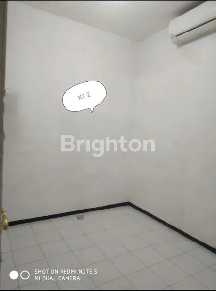 image RUMAH HOOK PANTAI MENTARI (5)