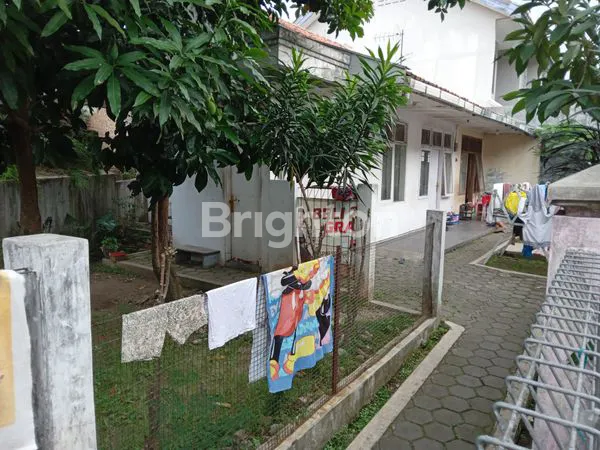 TANAH BERIKUT BANGUNAN HITUNG TANAH SAJA