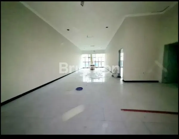 image HOT DEALS !!! OFFICE AND RETAIL SPACE SIAP PAKAI !!! KOMERSIL AREA !!! HIGH TRAFFIC MARKET, STRATEGIST !!! (3)