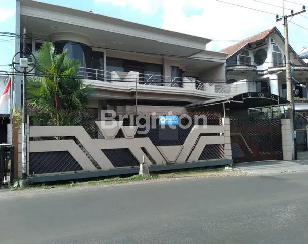 image RUMAH BESAR, MEWAH, TIDAR, STRATEGIS (2)