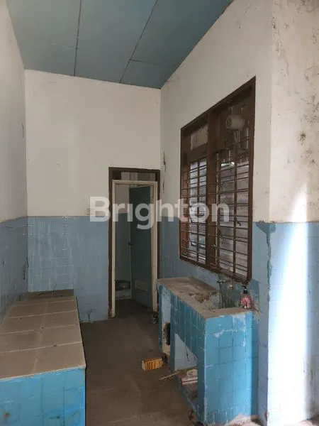 image RUKO STRATEGIS 2 LANTAI JL. PULAU FLORES (7)