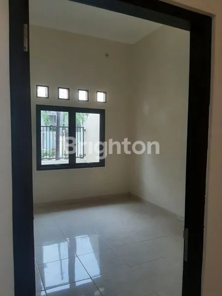 image RUMAH SIAP HUNI DALAM CLUSTER SELANGKAH MENUJU MERR (8)