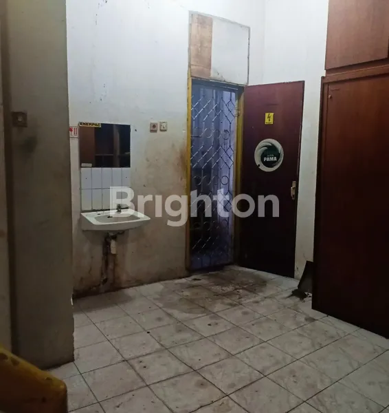 image BALIKPAPAN,  RUKO DIPUSAT KOTA (Y447) (3)