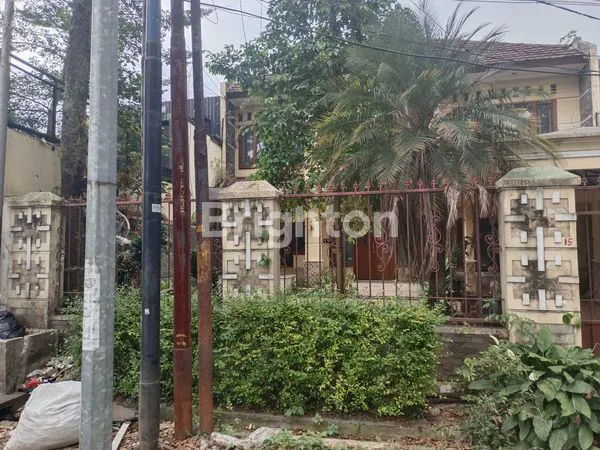 image RUMAH 2 LT JALAN RAYA LOMBOK / LEBAR & AREA BISNIS (6)