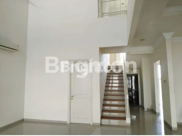 image RUMAH MODERN MINIMALIS BOUGAINVILLEA COVES (5)