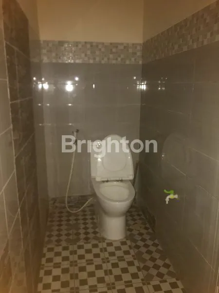 image GUDANG SIAP DI HUNI (7)