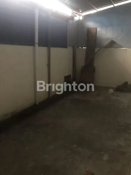 image GUDANG SIAP DI HUNI (8)