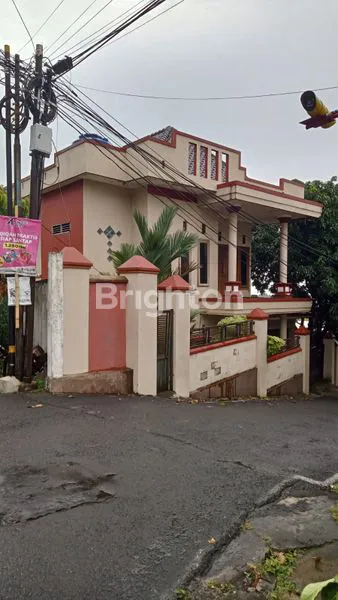 image RUMAH HOOK MASIH TERAWAT LOKASI GOMBEL PERMAI SEMARANG (1)