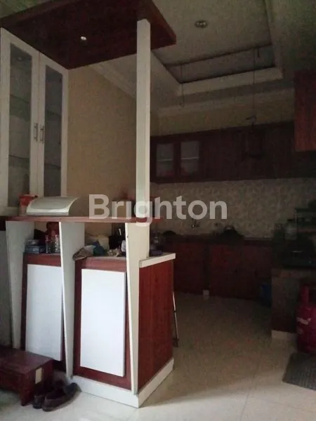 image RUMAH HOOK MASIH TERAWAT LOKASI GOMBEL PERMAI SEMARANG (2)