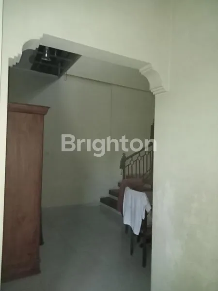 image RUMAH HOOK MASIH TERAWAT LOKASI GOMBEL PERMAI SEMARANG (6)