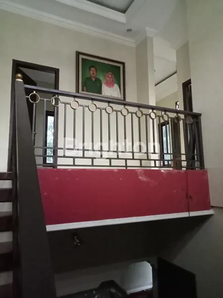 image RUMAH HOOK MASIH TERAWAT LOKASI GOMBEL PERMAI SEMARANG (8)