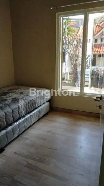 image RUMAH 2 LT BARU RENOV INTERNATIONAL VILLAGE 1 CITRALAND (2)