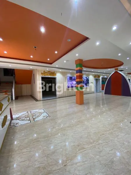 GEDUNG MEGAH DI 0 JALAN RAYA BYPASS NUSA DUA