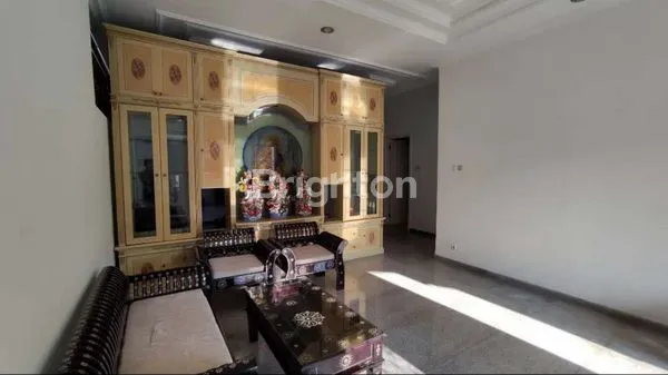 image RUMAH VILLA TAMAN GAPURA (2)