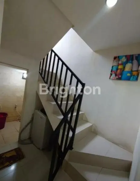 image RUMAH IDAMAN 2 LANTAI CANTIK MODERN NYAMAN SIAP HUNI (4)