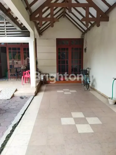 image RUMAH GRIYA KEBRAON BARAT SURABAYA (2)