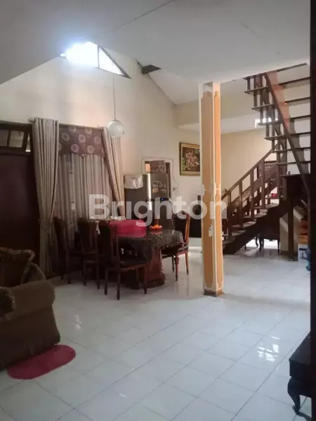 image RUMAH GRIYA KEBRAON BARAT SURABAYA (8)